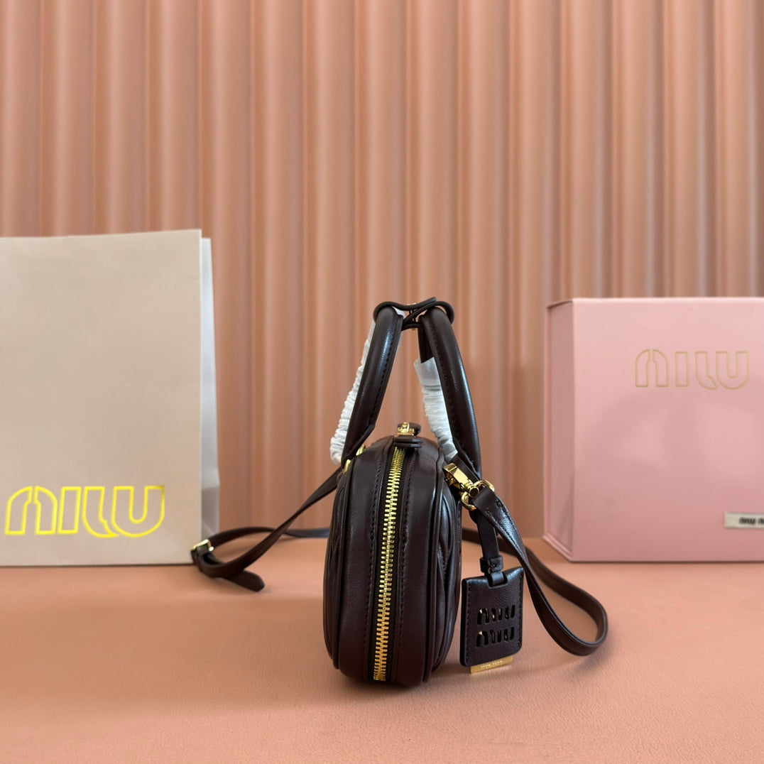 Arcadie Mini Bag 19 Black in Matelassé Nappa Leather