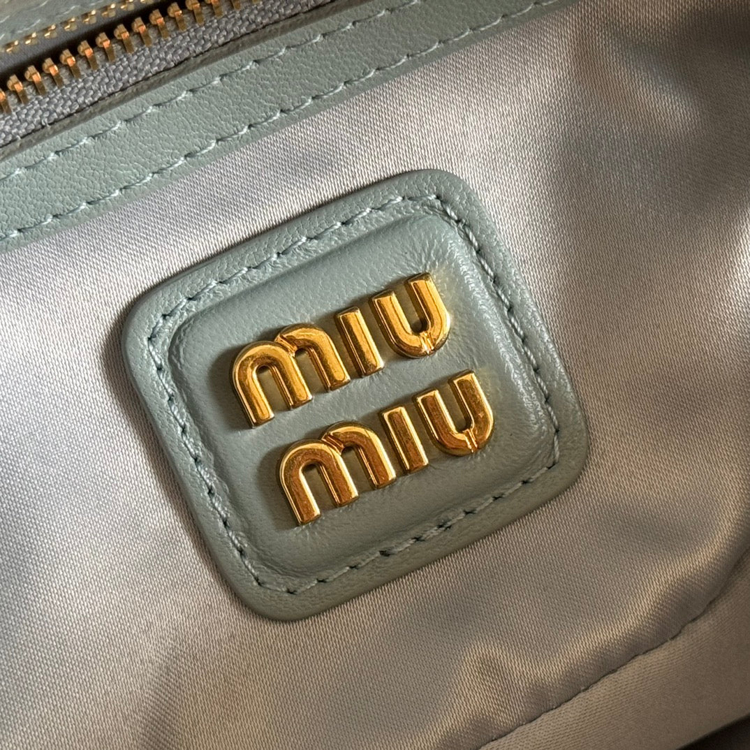 Arcadie Matelassé Bag 22 Olive Gray in Calfskin Gold Hardware