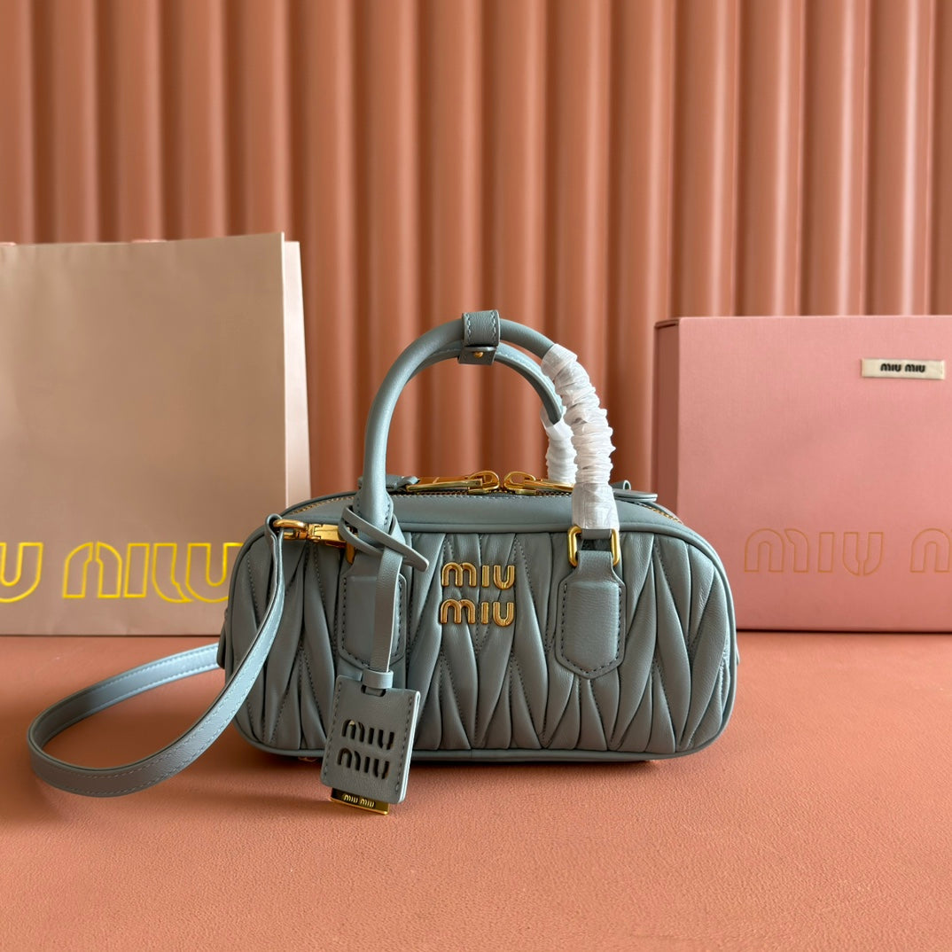 Arcadie Matelassé Bag 22 Olive Gray in Calfskin Gold Hardware