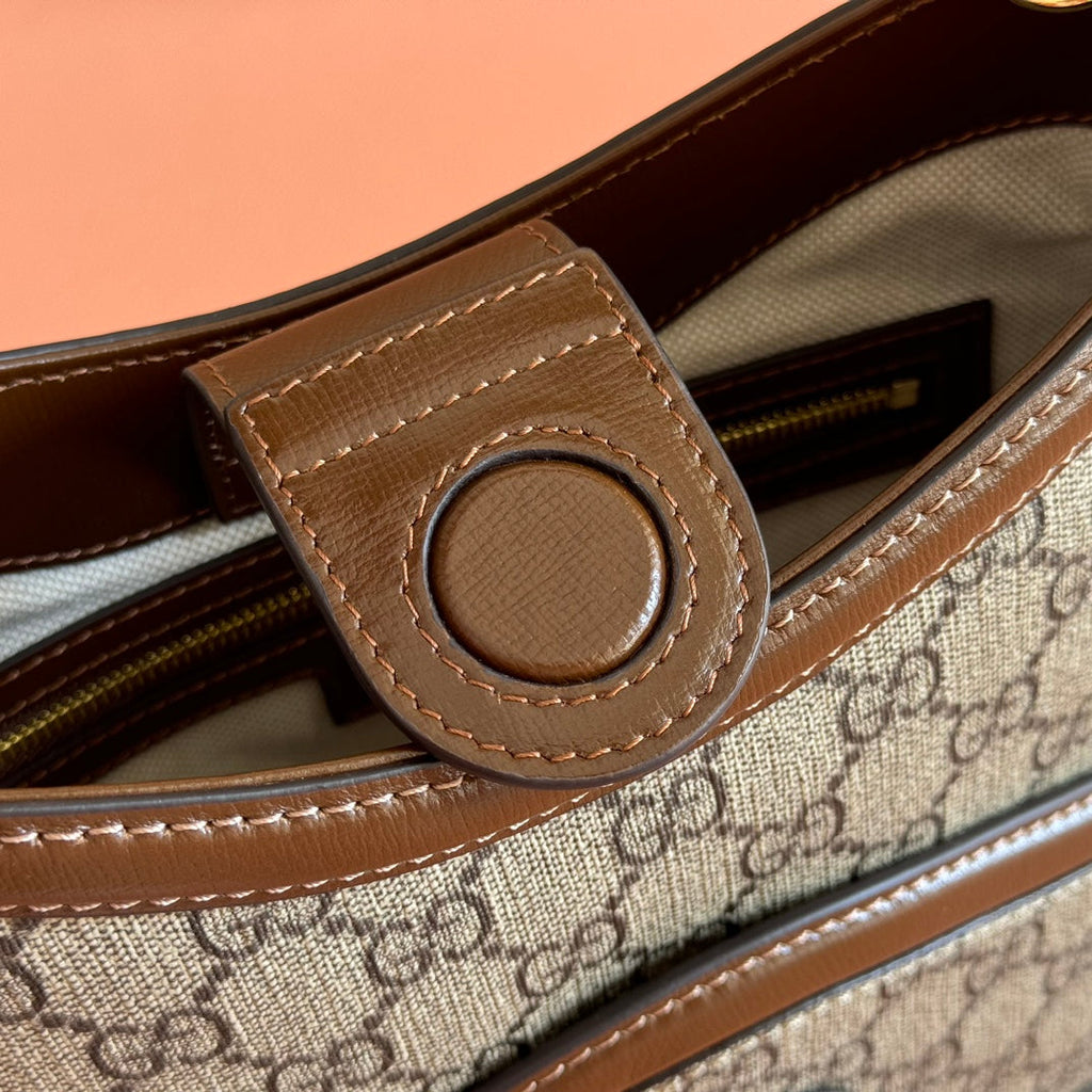 Gucci 25S Shoulder Bag 25 cm in Beige Mix Brown Calfskin
