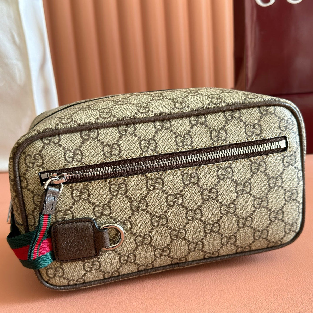 Gucci 26S Toiletry Case 28 in Dark Beige and Brown Canvas Bag