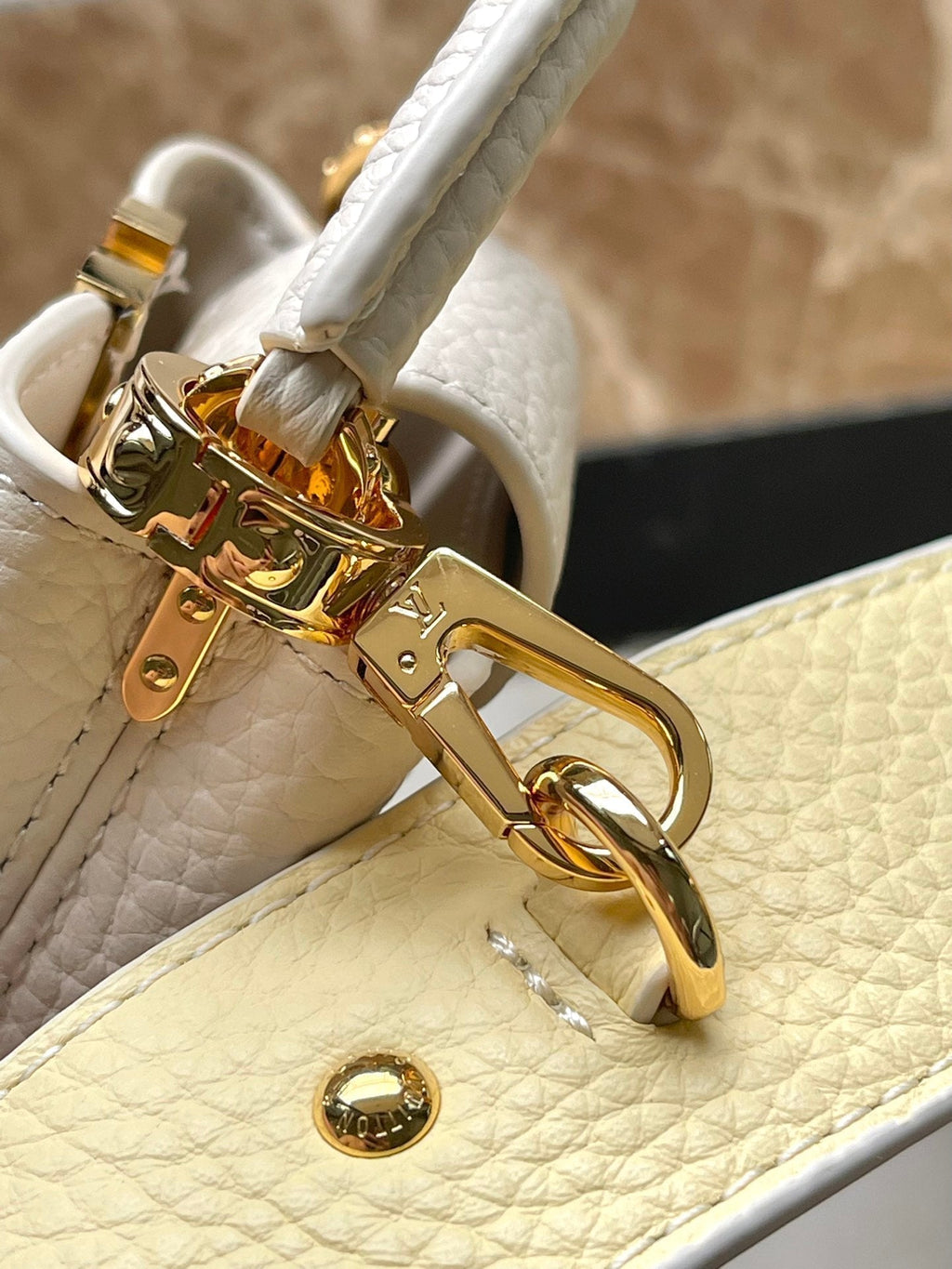 Louis Vuitton Capucines BB 26 in Banana Yellow Taurillon Bag
