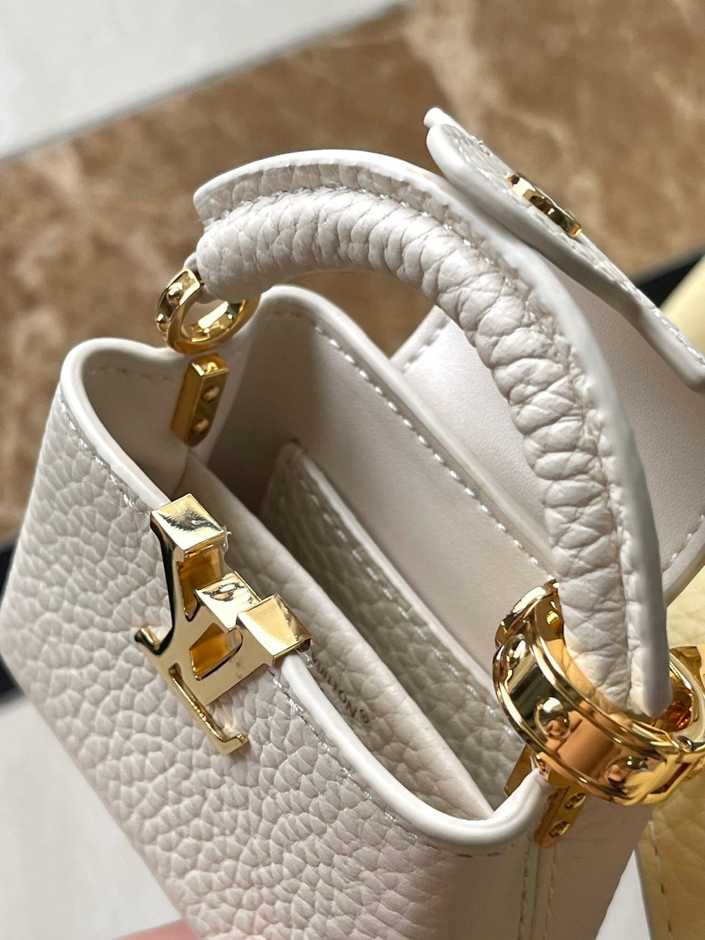 Louis Vuitton Capucines BB 26 in Banana Yellow Taurillon Bag
