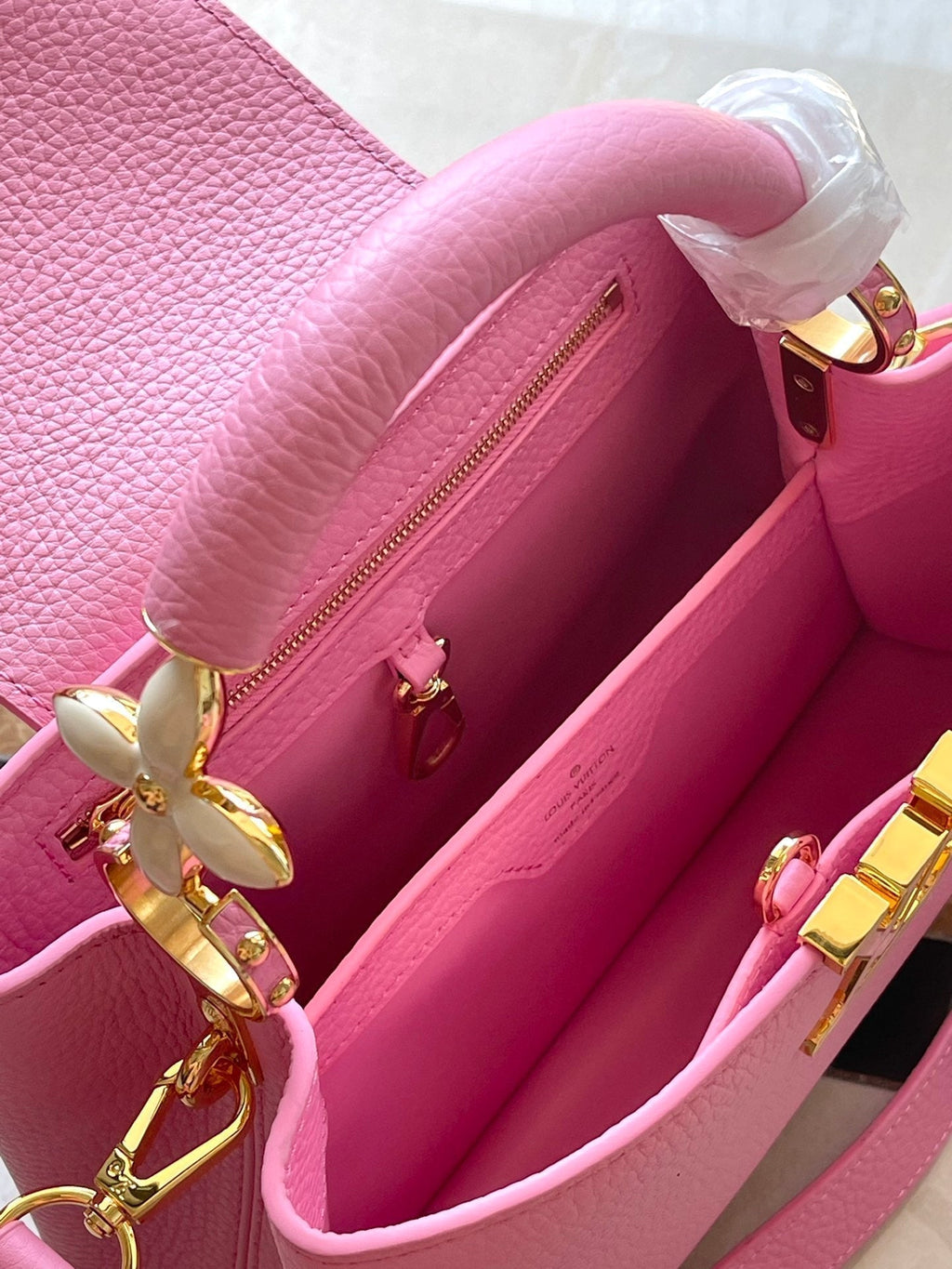 Louis Vuitton Capucines BB 26 in Marshmallow Pink Taurillon Gold Hardware Bag