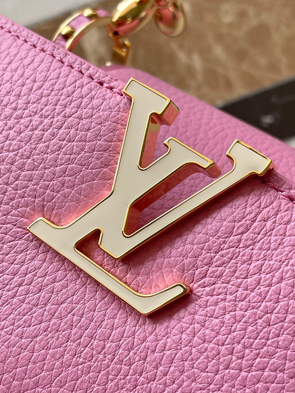 Louis Vuitton Capucines BB 26 in Marshmallow Pink Taurillon Gold Hardware Bag