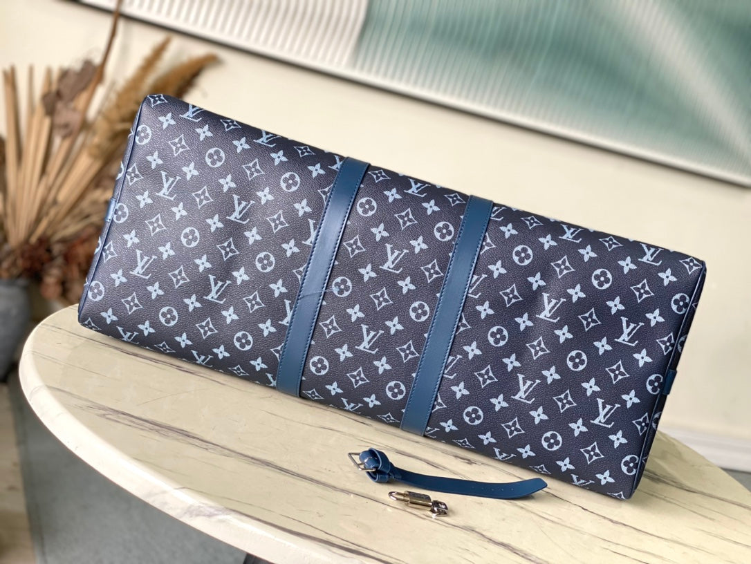 Louis Vuitton Keepall Bandoulière 55 in Navy Green Monogram Gradient Canvas Bag