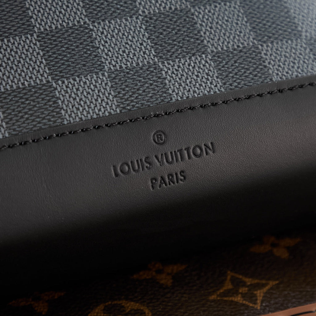Louis Vuitton Duo Crossbag 42 in Grey Black Damier Graphite Canvas Bag