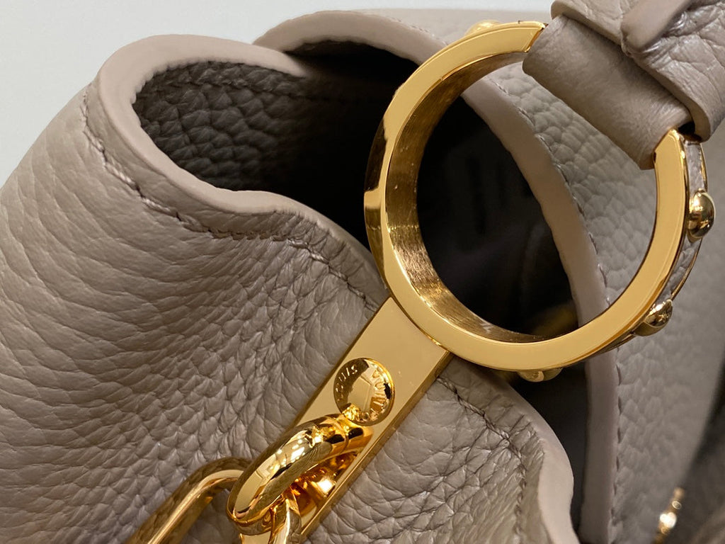 Louis Vuitton Capucines BB 27 in Khaki Brown Taurillon Bag