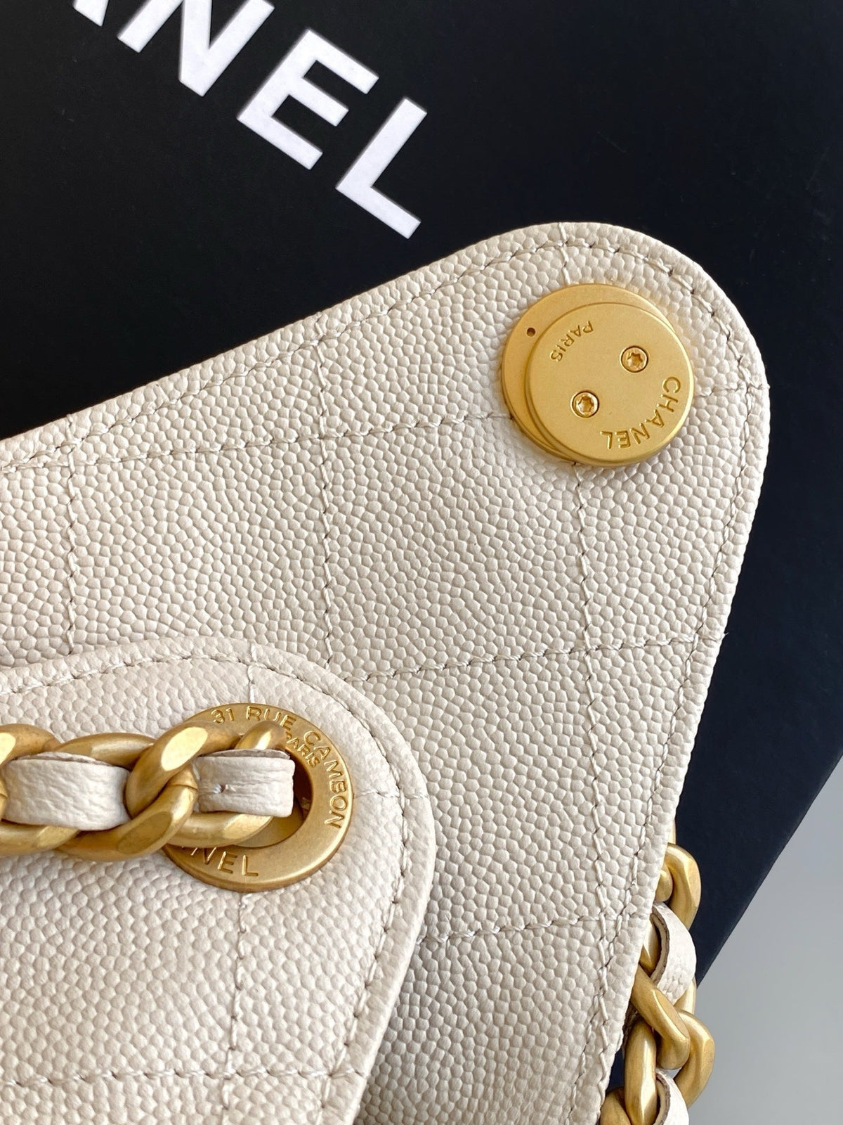Chanel 25S Hobo Bag 30 in Light Beige Caviar Leather with Gold Hardware