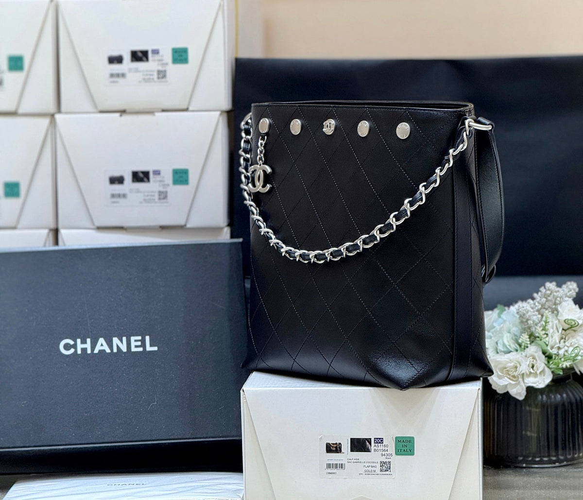 Chanel 25S Large Bucket Bag 31 in Black Shiny Lambskin Silver Hardware