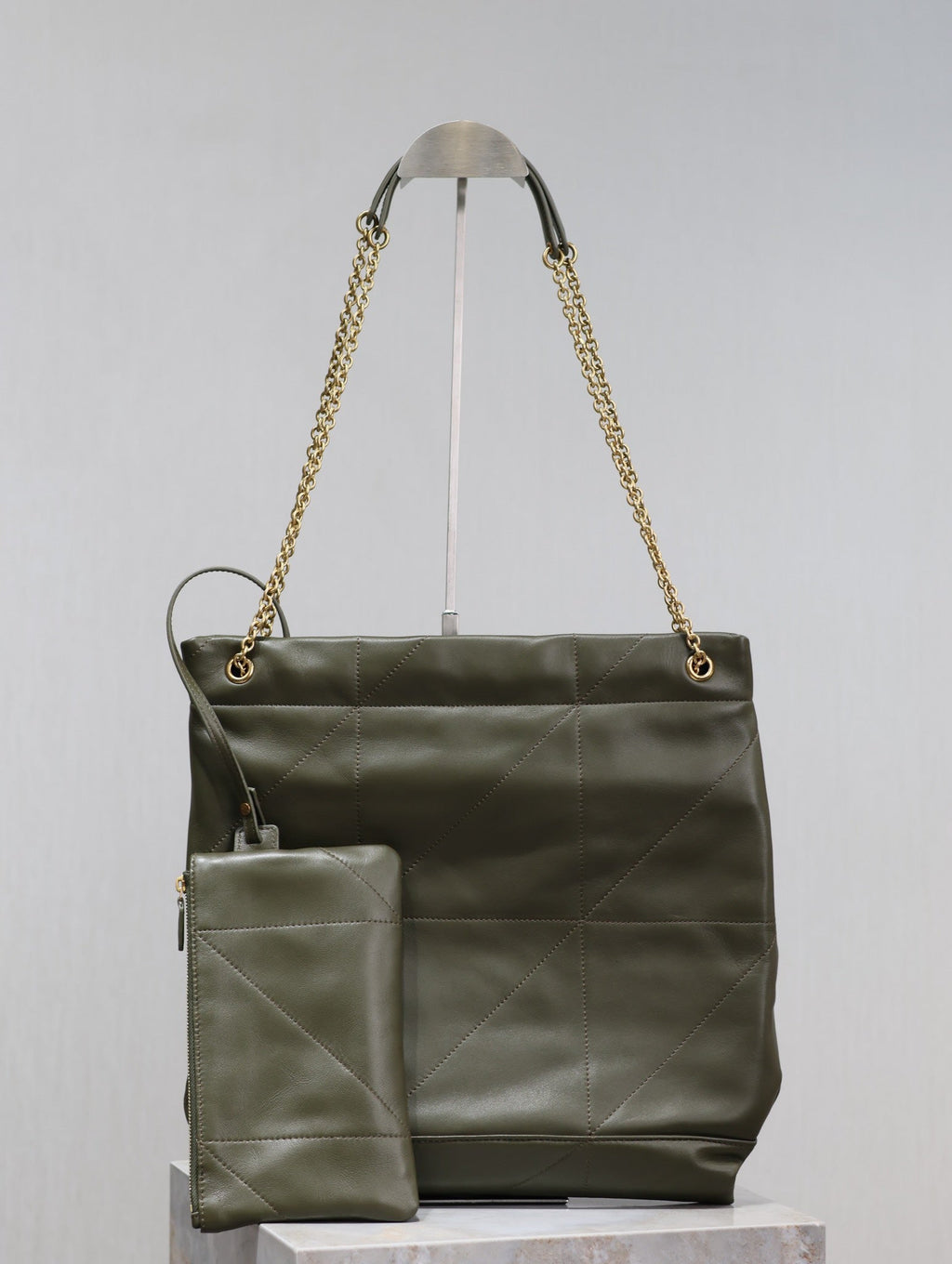 Saint Laurent Jamie Pochon 38 in Army Green Lambskin Gold Hardware Bag