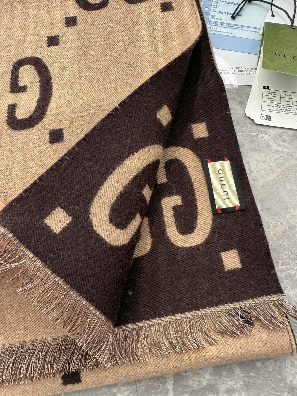 Gucci Geometric Fringed Scarf — detail